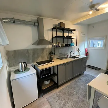 Small Cozy Leilighet