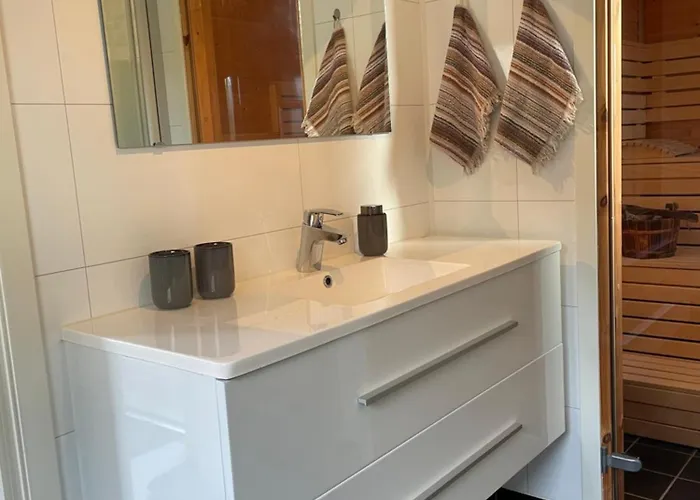 Small Cozy דירה *